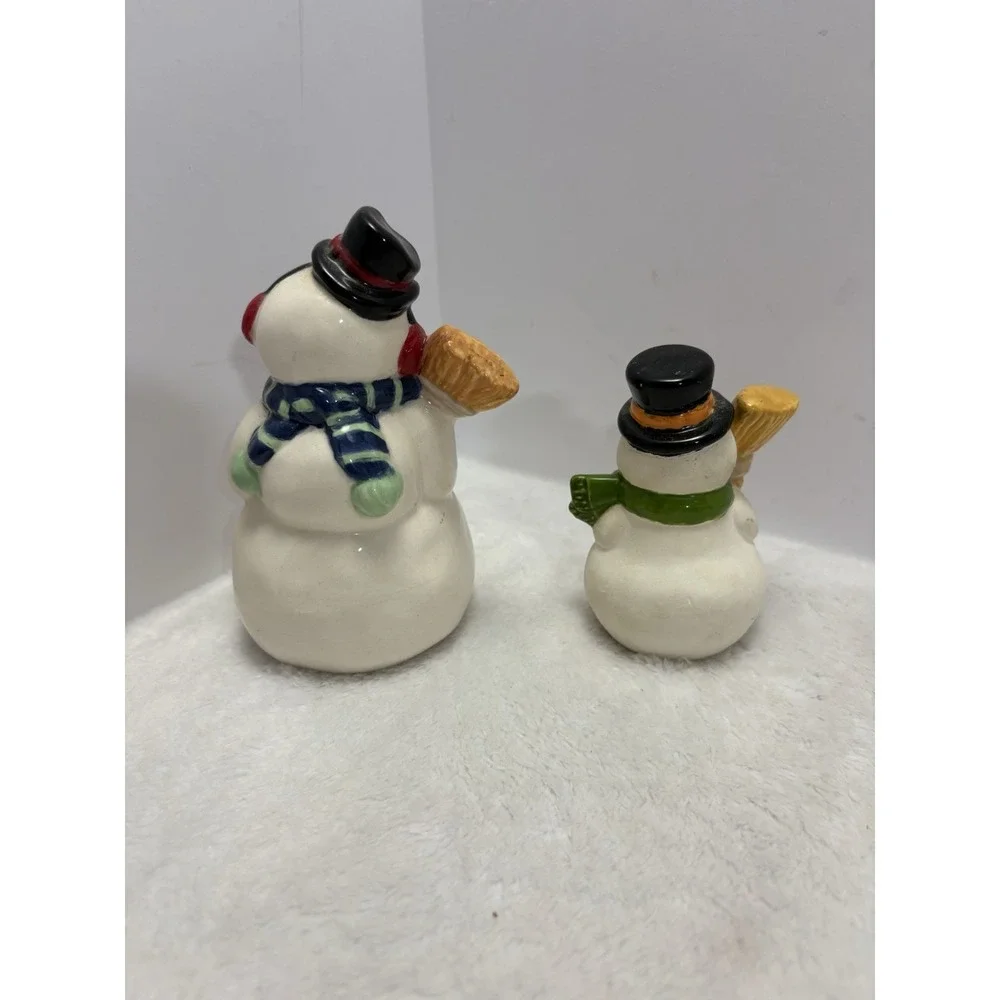 Ceramic Snowman Christmas Figurine Smiling Face‎ 1983 Vintage With Mini Snowman